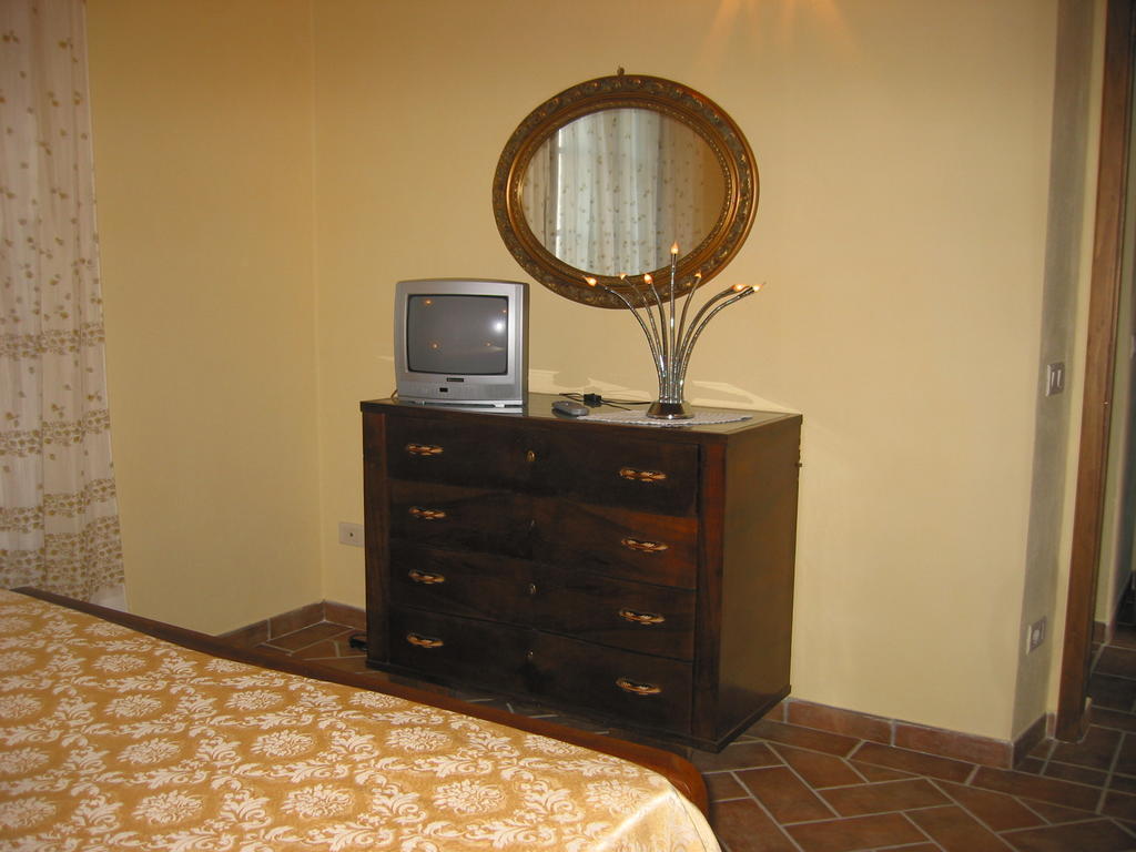 Azienda Agraria La Casella Montalcino Habitación foto